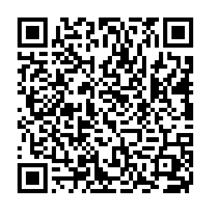 …………………………………………………………神圣帝国皇宫深处二维码生成