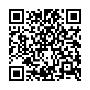 一个拿着剑的散修横剑挡在了客栈的里面二维码生成