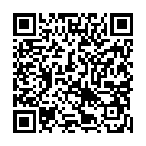 不排除是因为刻划困难使得字体走形才呈现了这样的效果二维码生成