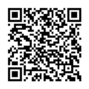 以至于监控设备也无法十分精确地捕捉他的位置二维码生成