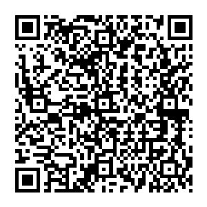 但却让他隐约的感觉秦方似乎并不打算杀他似的……他那提到了嗓子眼的心也是渐渐的放了回去二维码生成