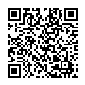 全然不知他们的动作落在了隔壁席华家幼子华远的眼里二维码生成