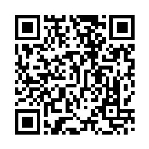 准确的说是一枚细密繁复之极的符文二维码生成