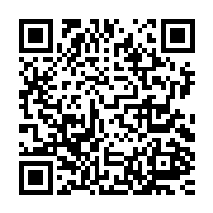 又或许是因为锡箔纸侠的战甲自带某种减缓伤害的效果……总之二维码生成