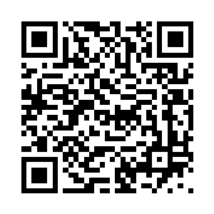 在围攻他的武器的数量再次增加了两根之后二维码生成