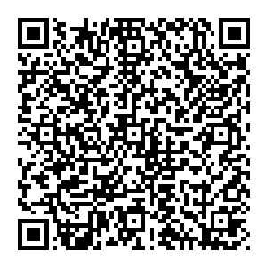 坐……坐下來好好谈谈 不过你小子 我好歹也是你的老丈人 你怎么一点也不懂得尊师重道 不知道我也算是你的父亲吗 二维码生成