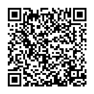 奔走于死亡线无数次的他这个时候也已经完全认识到了眼前的形式二维码生成