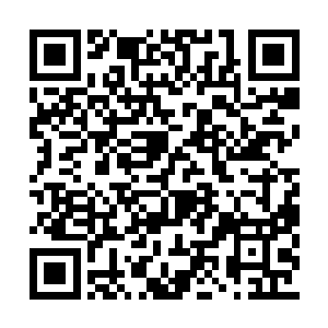 我们讨论过了种种可能性才确定出这样一个方案二维码生成