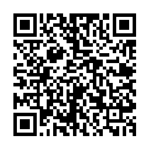 我早就注意到你戴了婚戒……而且你看我的眼神不怀好意……二维码生成