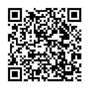 林居然是在一部续集中做到这一点的――而且还是他的第三部二维码生成