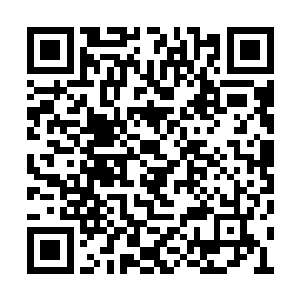 林烽便也放心地到卧室的们在去给罗卿卿开门了二维码生成