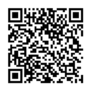 流墨墨一挥手透明水波荡漾一个简单的结界把房间封了起来二维码生成