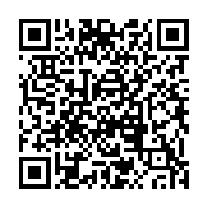 现在就算换一个连运球投篮都不会的人上场他都不会介意二维码生成
