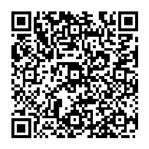 要么是不信现实和梦之间还存在区别――他这部空洞的电影对这两者也没捕捉到什么二维码生成