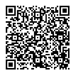 说到底她跟秦方也不算熟悉的……甚至对于秦方到底是出于何等目的出现在她的面前二维码生成