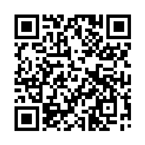 这个巨大的符箓是由无数个小型符箓构成二维码生成