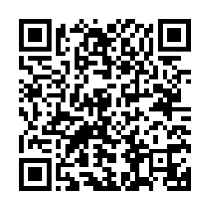 马光伟害怕杨忠当着这么多顾客的面说出许多让警察难堪的话二维码生成