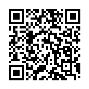 黄明推了推眼镜推开重症监护室的门二维码生成